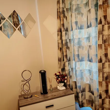 Spacious & Cosy Double And Single Bedrooms Close To & Colindale Tube Stations *