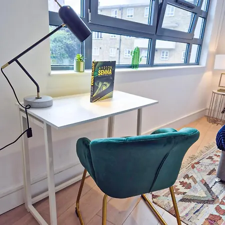 Apartment Modern & 3bedroom Flat With Pvt Balcony Steps From Regent's Park