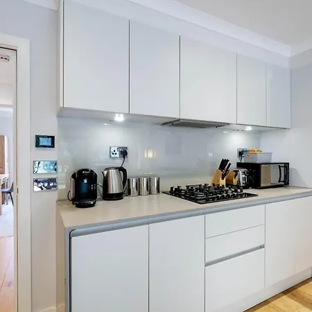 The Concord Modern 1 Bedroom