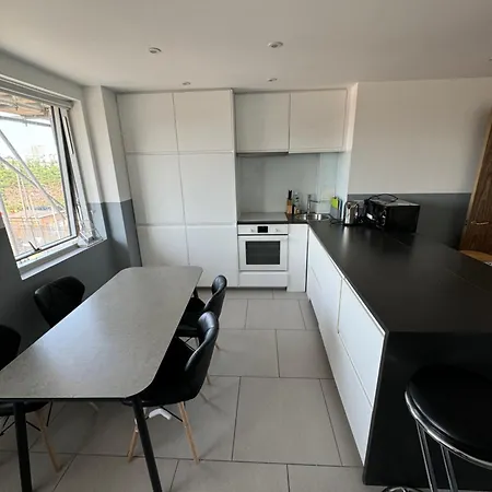 Modern And Cozy Two Bed In Clapham 5 Appartement