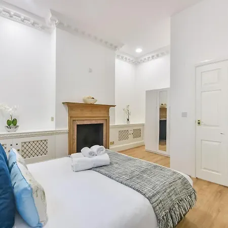 2 Bed Piccadilly 2 Daire Londra