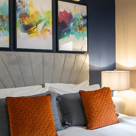 Deluxe One Bedroom Near Holborn *