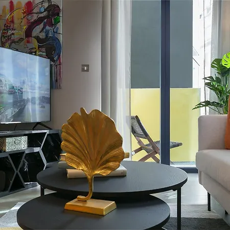Deluxe One Bedroom Near Holborn * London