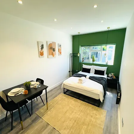 Apartment Luxury Flats, Ideal For Tourists *
