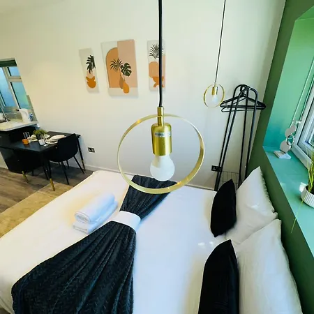 Apartment Luxury Flats, Ideal For Tourists London
