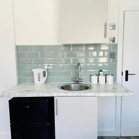 Luxury Flats, Ideal For Tourists * London