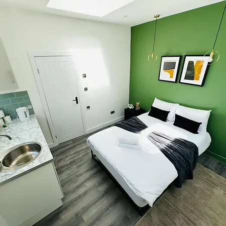Luxury Flats, Ideal For Tourists Apartment