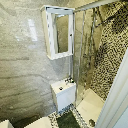 Apartment Luxury Flats, Ideal For Tourists