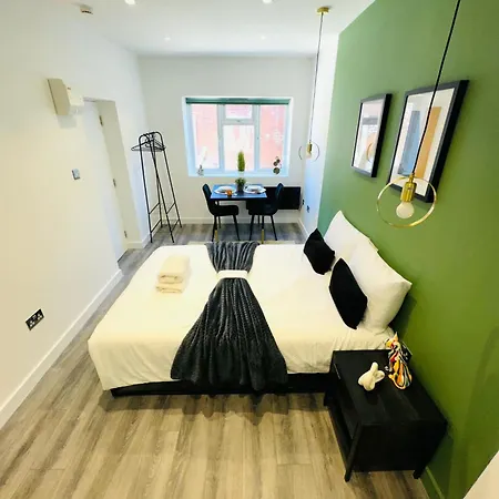 Luxury Flats, Ideal For Tourists *