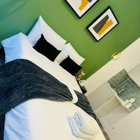 Apartment Luxury Flats, Ideal For Tourists