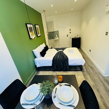 Luxury Flats, Ideal For Tourists *