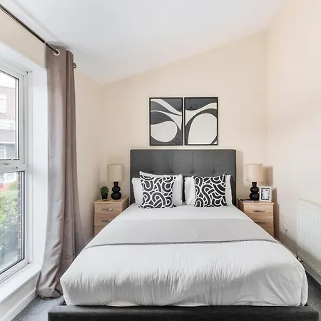 Cozy Near O2 Arena