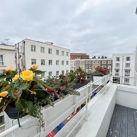 Luxurious Penthouse In Prime Location Apartament *