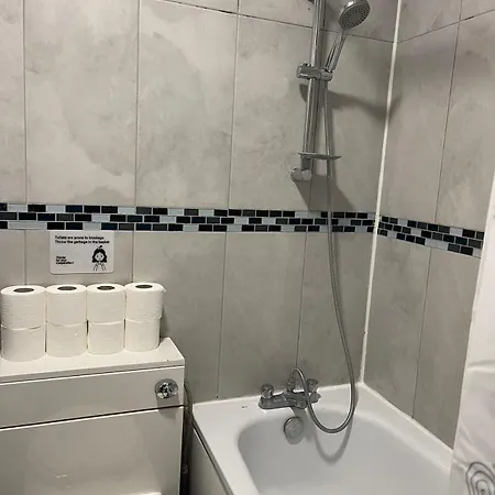 Quiet Cosy Room4 In Kings Cross Homestay London