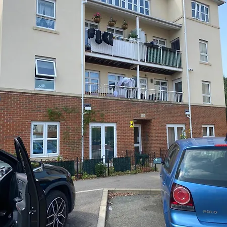 Flat 1 Emmanuel Court ロンドン