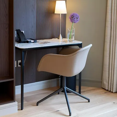 Apart Otel Cheval Phoenix House At Sloane Square Londra