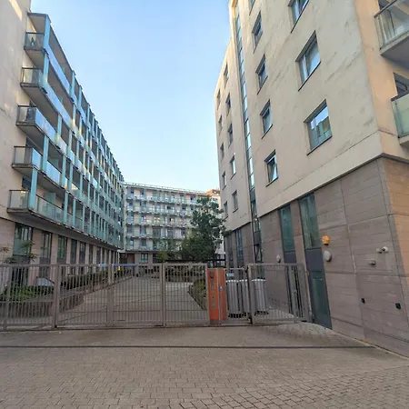 Cozy 2 Bed Flat Next To Wembley Stadium And Arena! アパート ロンドン