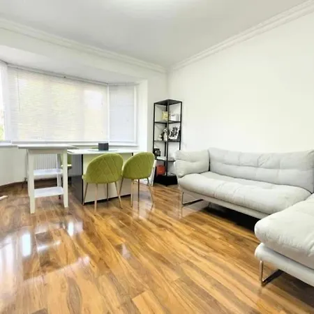 Two Bedroom In Dollis Hill * 伦敦