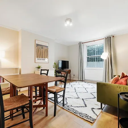 Apartment The Earl's Court Wonder - Adorable 1bdr Flat With Terrace