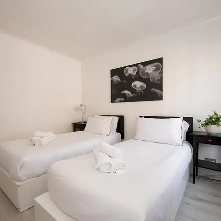 Pass The Keys Cosy One Bedroom Near Hyde Park Oxford Street