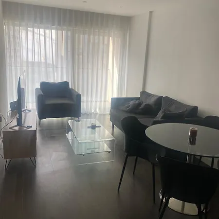Luxury Near O2 And Canary Wharf شقة