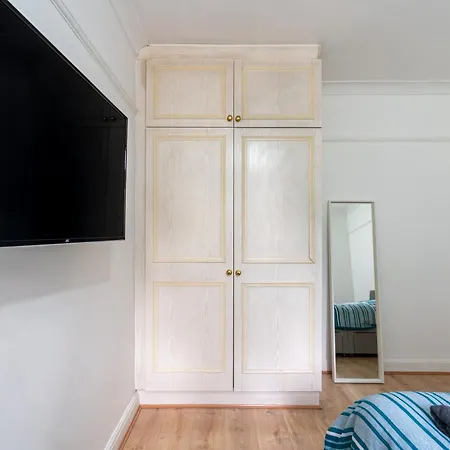 2 Bed, Wembley, Ealing, *