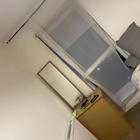 En-suite Cozy Double Bedroom *