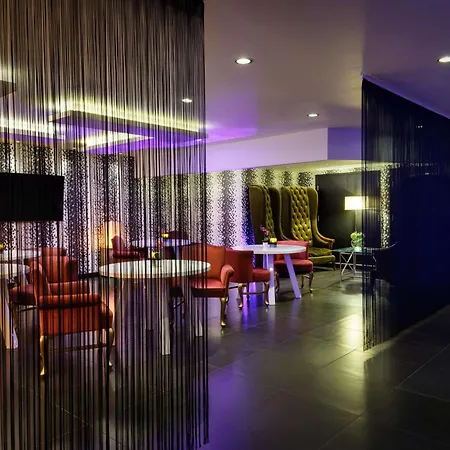 Hilton London Syon Park 4*