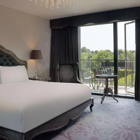 Hilton London Syon Park 4* Brentford
