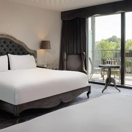 Hilton London Syon Park 4* Brentford