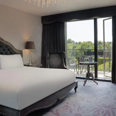 Hilton London Syon Park 4* Brentford