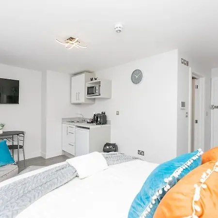Serene Sydenham Apartment London