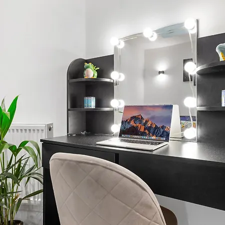 Modern 1 Bed Flat In Barnes Near River Thames *