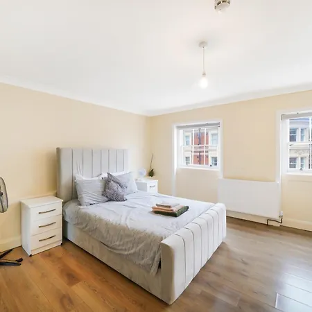 In Prime W1 Apartment *