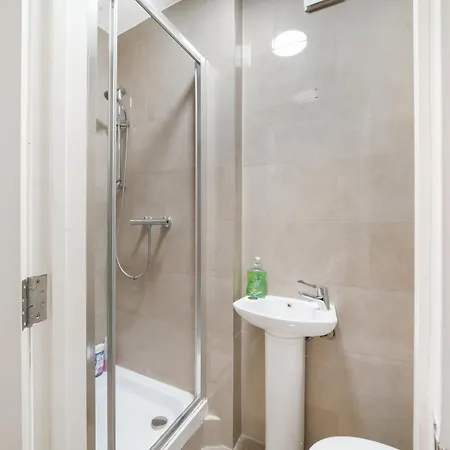 In Prime W1 Apartment London