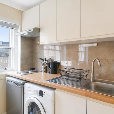 Apartment In Prime W1 *
