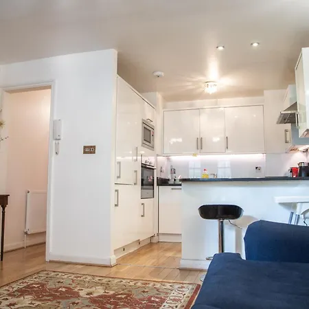 Detached House With Free Parking In Little Venice Near Paddington Hyde Park * Londres
