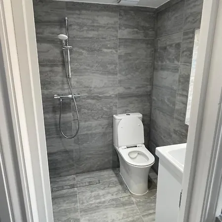 Cozy Flat - Romford, London Havering
