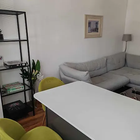 Two Bedroom In Dollis Hill London