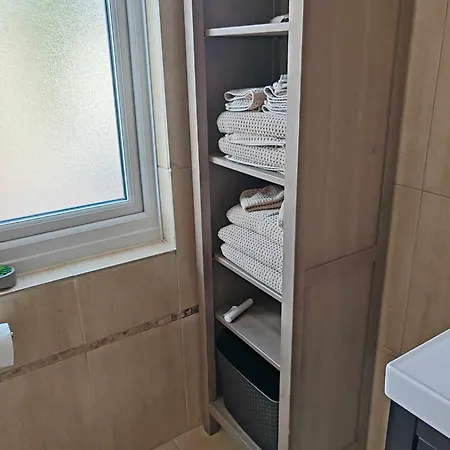 Two Bedroom In Dollis Hill * 伦敦