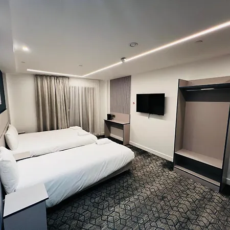 Hotel Grand 3*