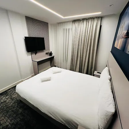 Hotel Grand
