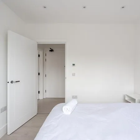 Tai Luxury London
