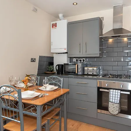 Lovely 3 Bedroom Flat , Aldgate, Tower Hill, Whitechapel