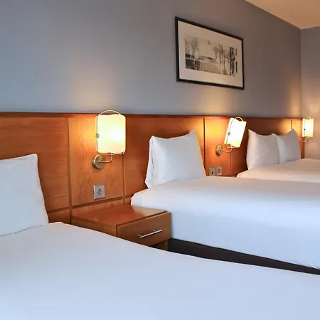 The Crown London, Worldhotels Distinctive
