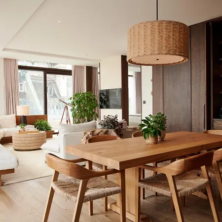 1 Mayfair