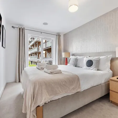 Stylish 2-br In Colindale, London Next To Wembley, London Museum And Underground Station