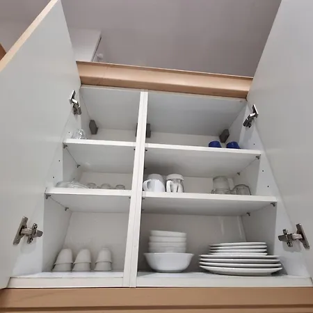 Budget Spacious Flat Fits 5 People In W2 Appartement Londres