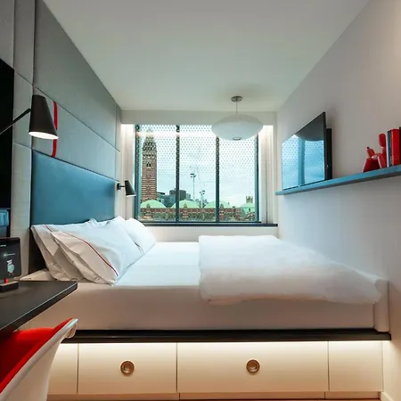 Citizenm Victoria Station מלון 4*