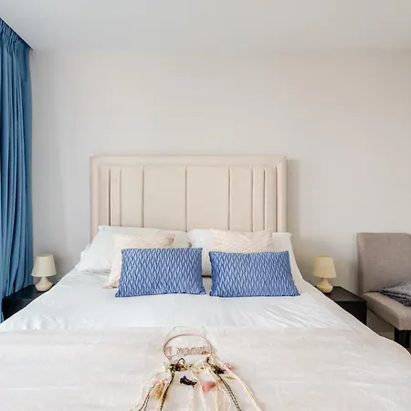 Stunning View Large 1 Bed Londra